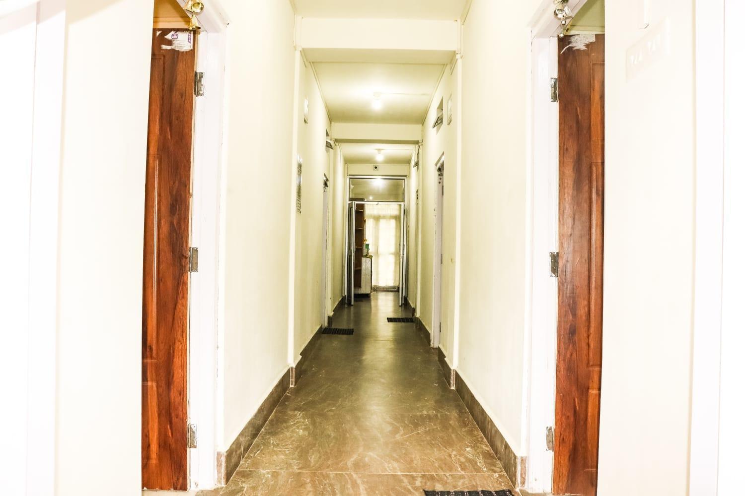 Pine Tree Lodge Shillong Esterno foto